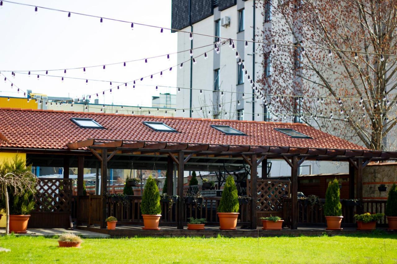 Kiev 365 Park Hotel Sofiivska Borshchahivka 外观 照片