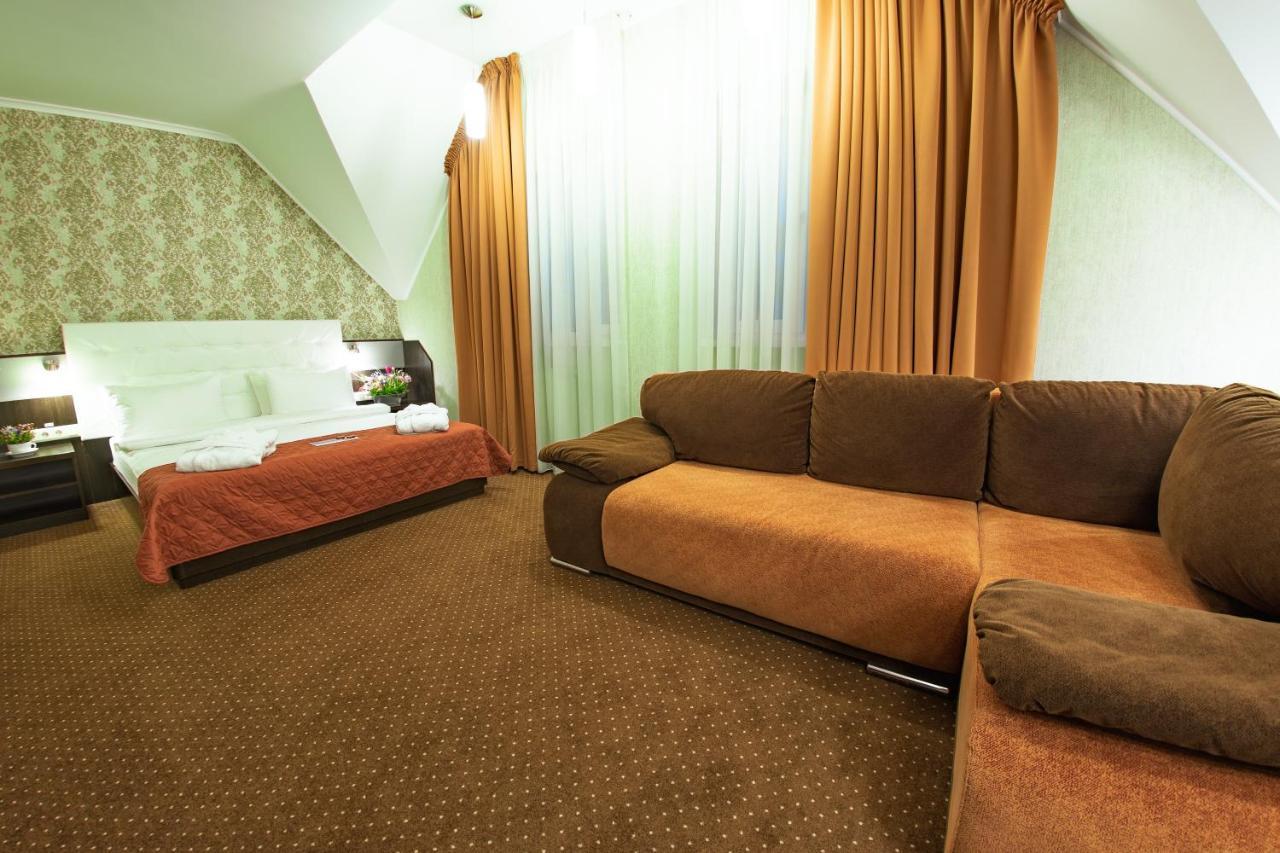 Kiev 365 Park Hotel Sofiivska Borshchahivka 外观 照片